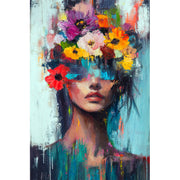 Frau mit Blumen im Haar