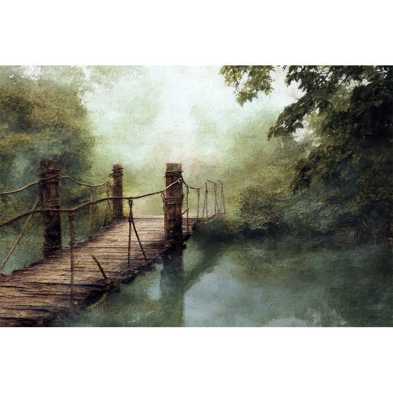 Stille Brücke über Wasser