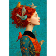 Vrouw met Vogeldecoratie