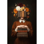 Vrouw met boeken en bloemen