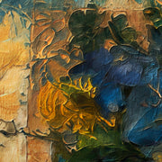 Vrouw met blauwe bloemen
