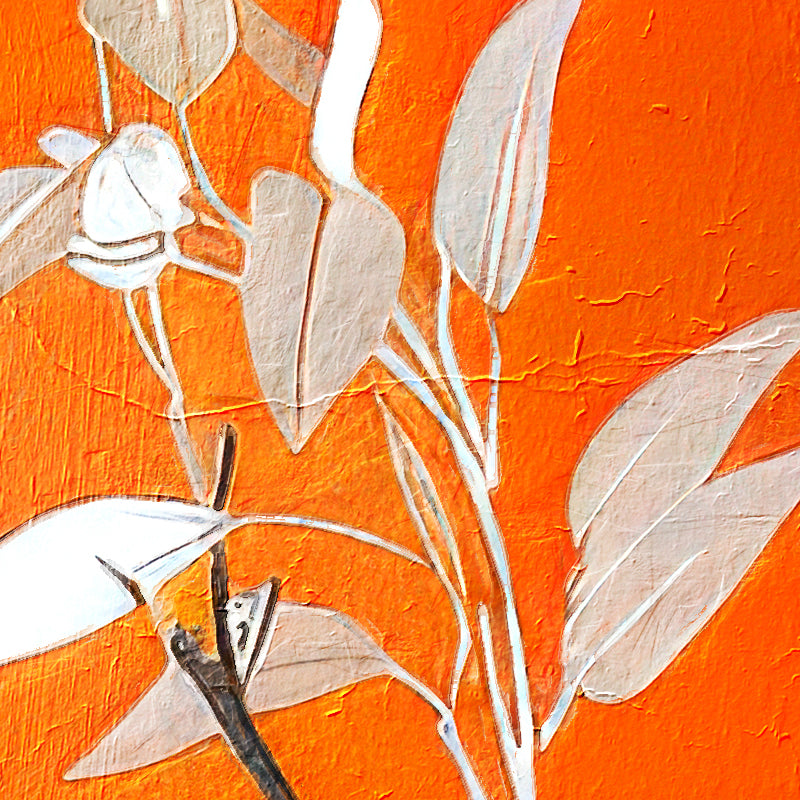 Weiße Vase in Orange