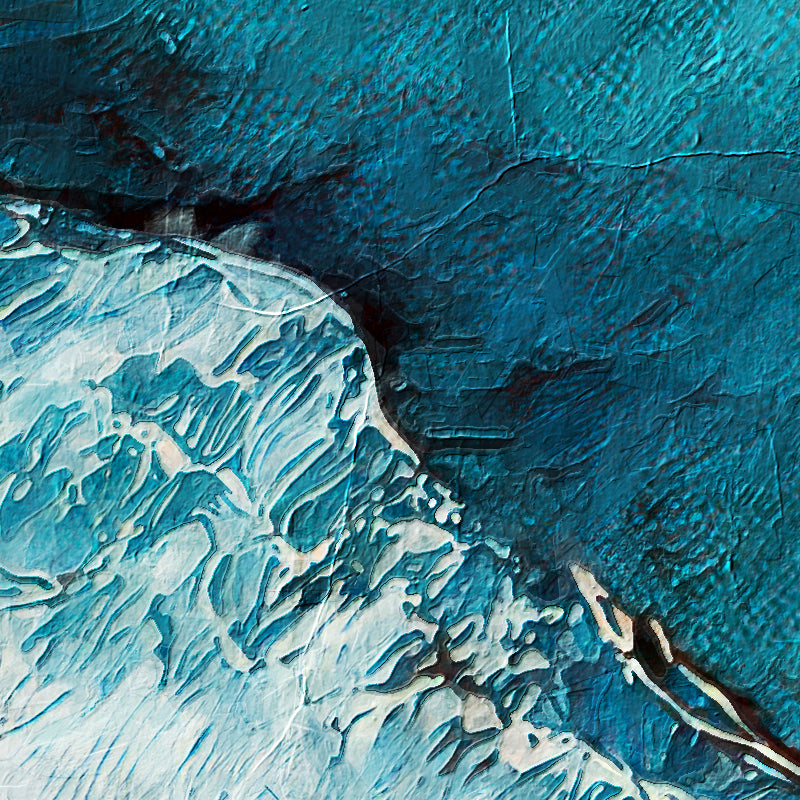 Blauer Ozean mit Wellen