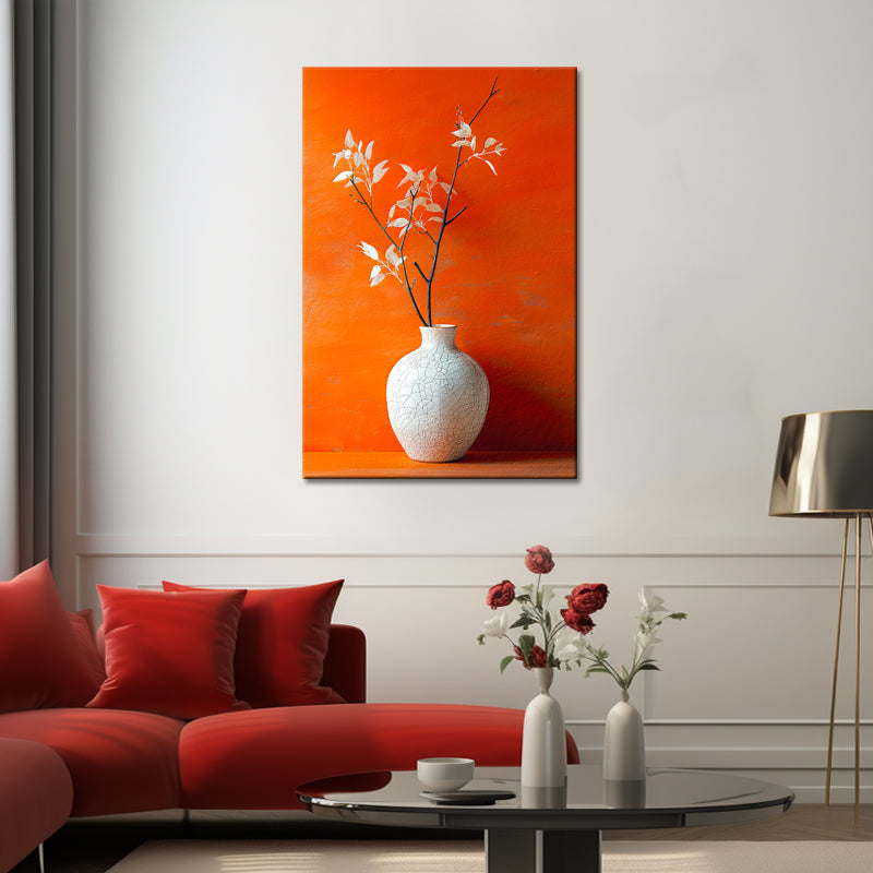 Weiße Vase in Orange