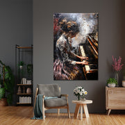 Vrouw speelt piano