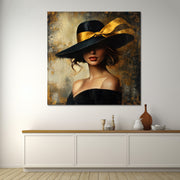 Frau mit Hut - Gold