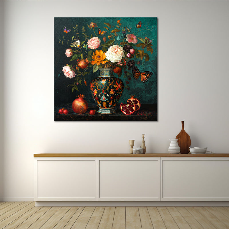 Vintage-Vase mit Blumen