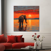 Elefant bei Sonnenuntergang