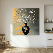 Art Vase mit Blumen