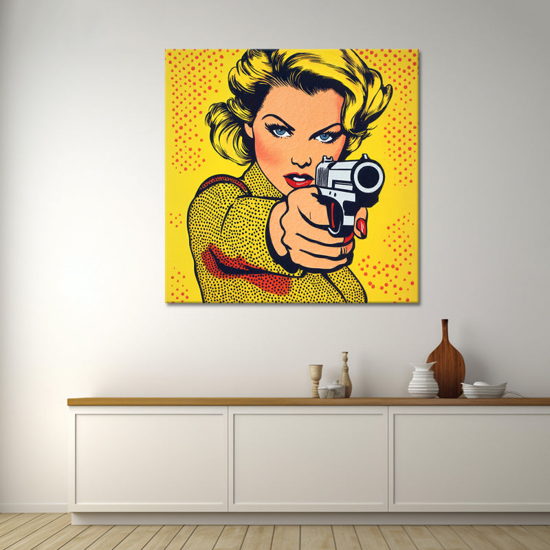 Pop-Art-Frau mit Pistole