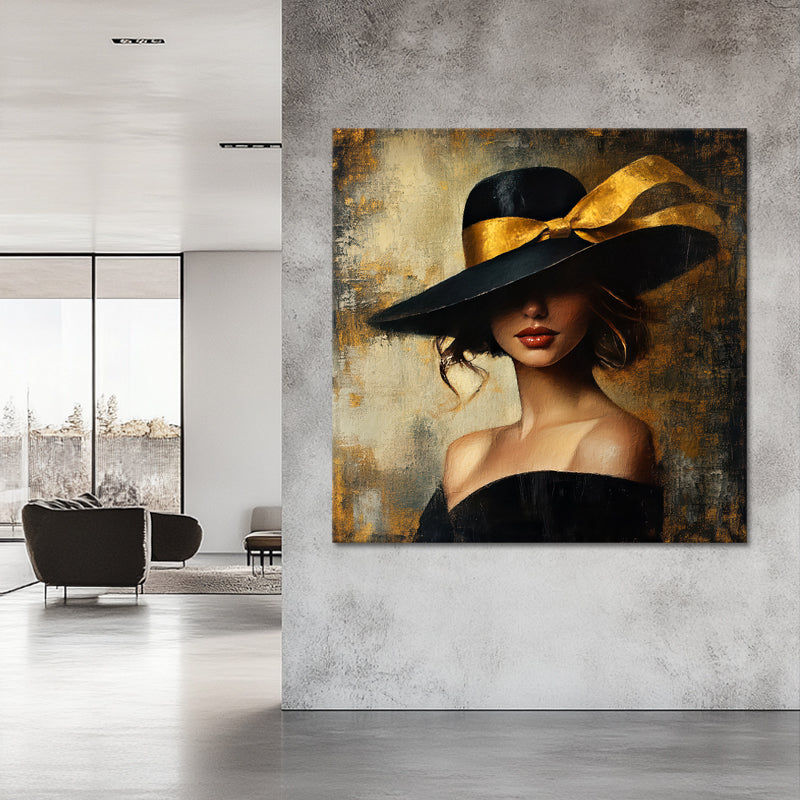 Frau mit Hut - Gold