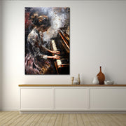 Vrouw speelt piano