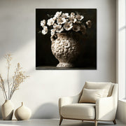 Art Vase mit Blumen I