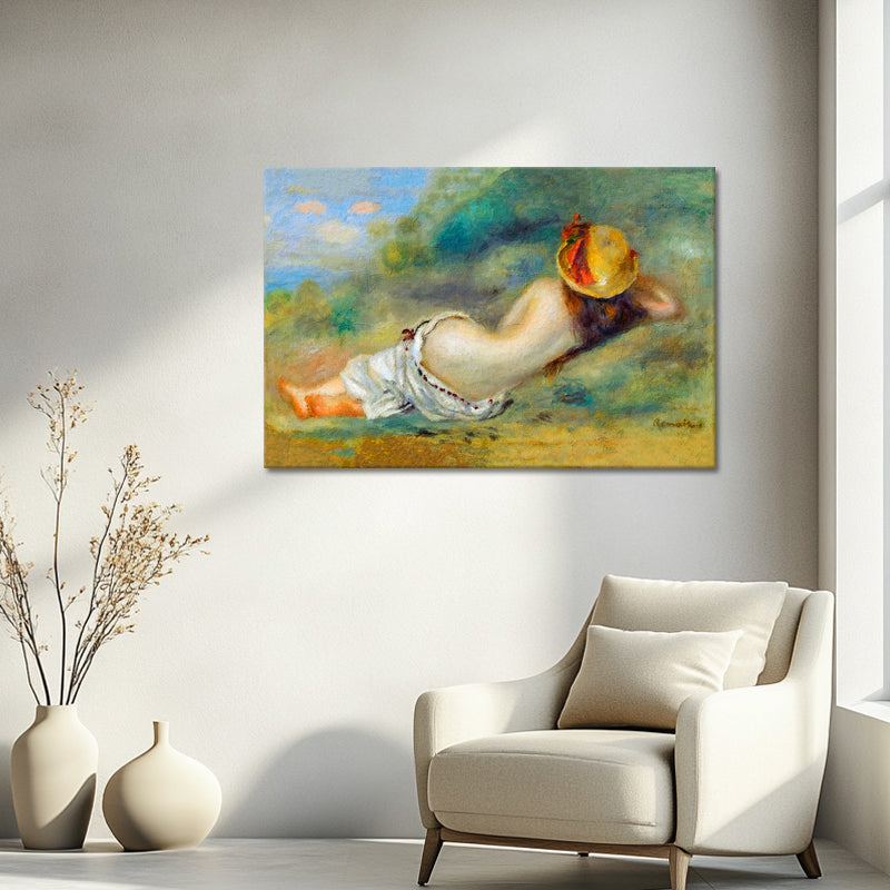 De Paille Or Femme Couchée Sur L’herbe - August Renoir
