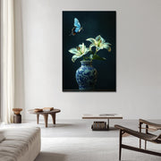 Porzellanvase mit Blumen