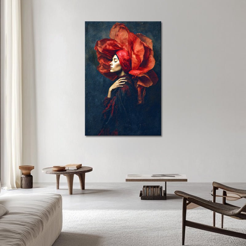 Frau mit rosa Blume