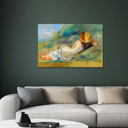 De Paille Or Femme Couchée Sur L’herbe - August Renoir