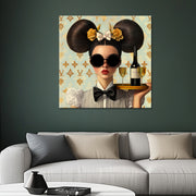 Modische Frau im Louis-Vuitton-Stil II