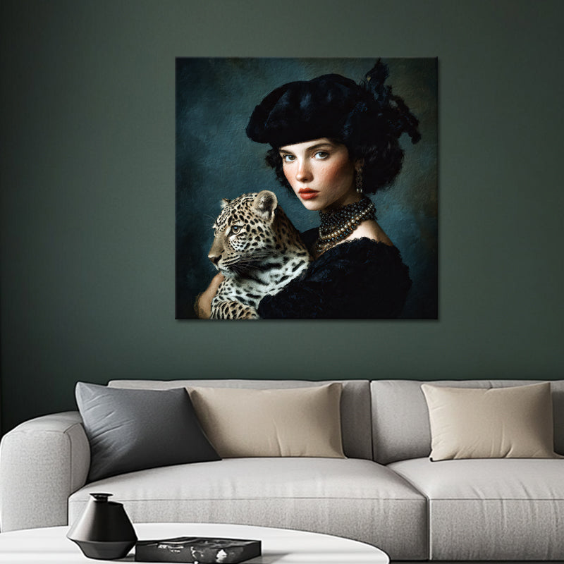 Portret van vrouw met luipaard