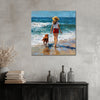 Mädchen mit Hund am Strand II