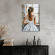 Elegante Vrouw In Wit