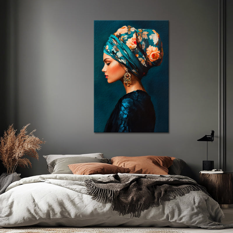 Eine Frau mit einem Turban mit Blumen