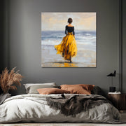 Vrouw in Gele Rok