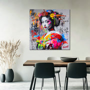 Asiatische Frau im Kimono-Graffiti